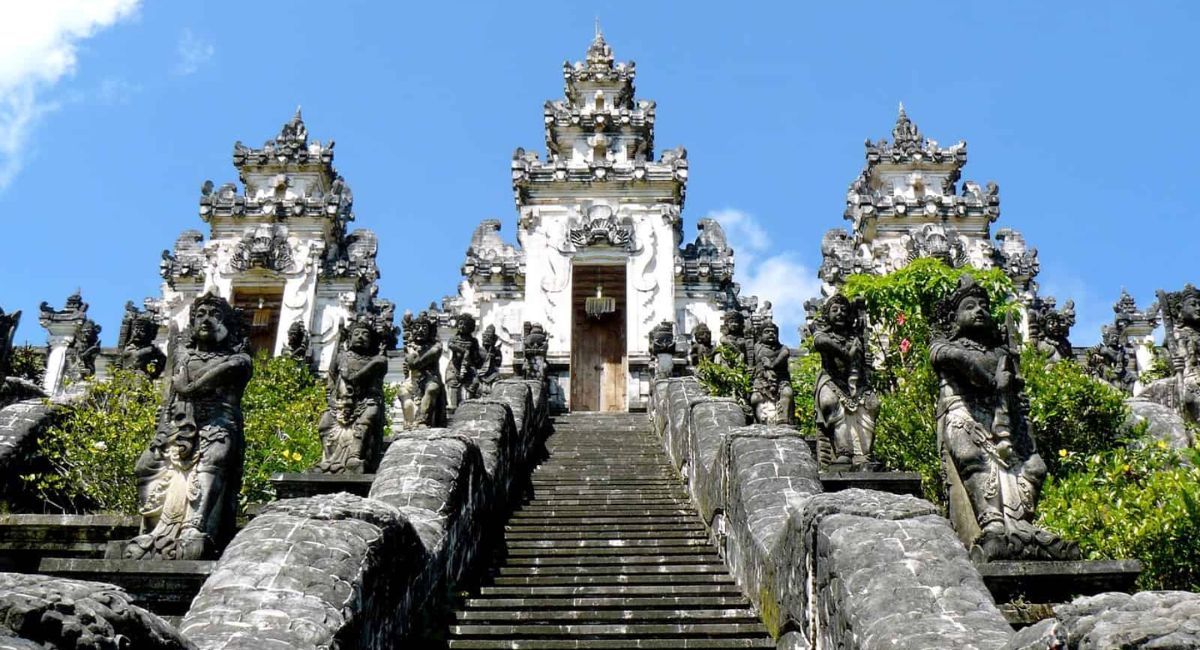 Đền Lempuyang