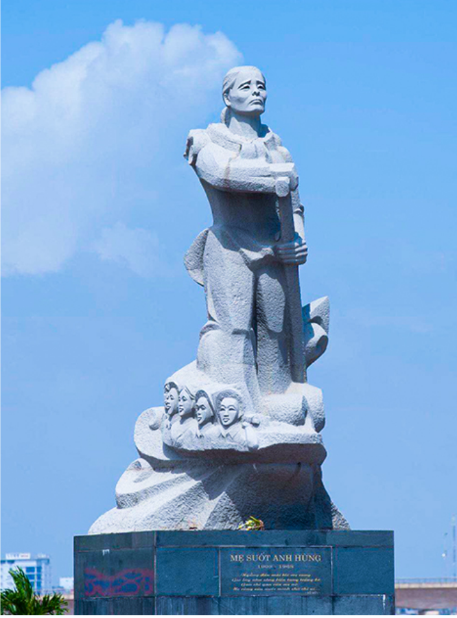 TƯỢNG ĐÀI MẸ SUỐT