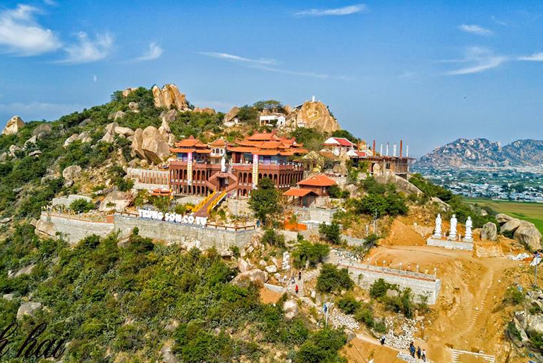 Trùng Sơn Cổ Tự