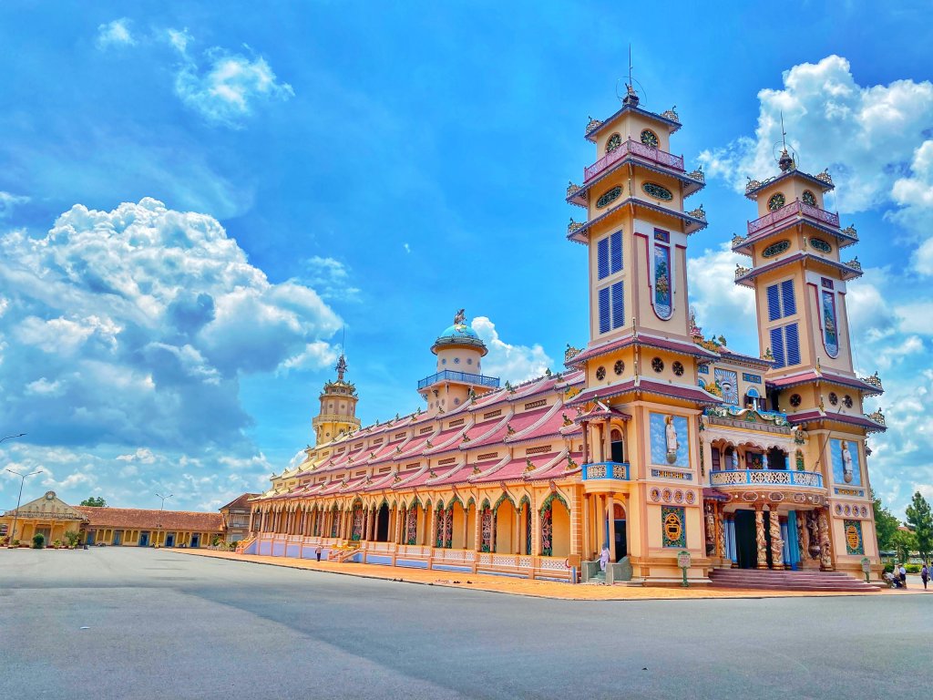 TÒA THÁNH TÂY NINH 