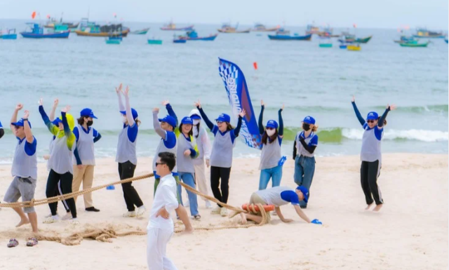 Bí quyết tổ chức Gala Dinner thành công, đẳng cấp cho doanh nghiệp. Cập nhật ngay các ý tưởng kịch bản độc đáo, chủ đề hot nhất và quy trình chuẩn bị từ A-Z.