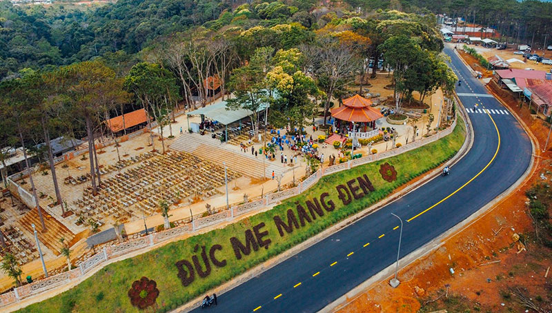 Khu hành hương Đức Mẹ Măng Đen