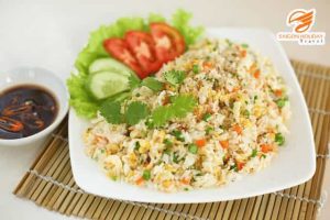 Món ăn Trung Quốc hợp khẩu vị người Việt - Cơm chiên Dương Châu