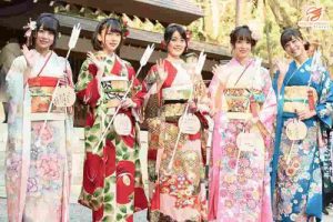 Kimono sắc màu rực rỡ trong lễ hội truyền thống, nét văn hóa đặc trưng của Nhật Bản